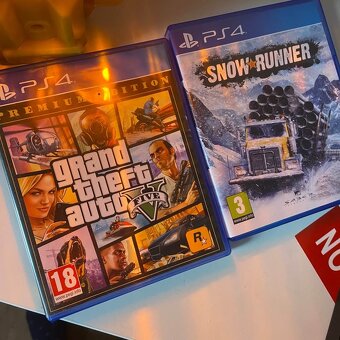 Ps4Pro, ovladač, 3 hry - 3