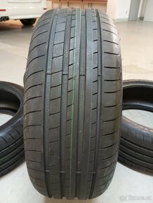 Sada letních penu Goodyear Eagle F1 225/45 R19 téměř nejeté - 3