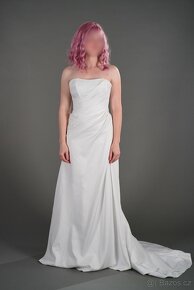 Laciné svatební šaty - 1000 Kč / kus, možno vyměnit za kolo - 3