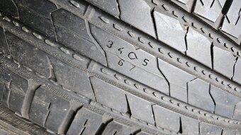 235/55R18 - 3