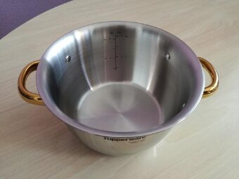 Tupperware hrnec 2,5 l - 3
