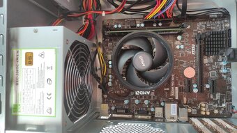 PC AM4 A320 Ryzen 5 2400G 8GB DDR4 Win10/11 - 3