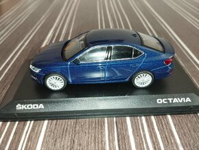 Škoda Octavia IV 1:43 Norev - 3