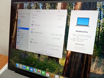 MacBook Pro 15" 6xCore i7 16 RAM 256 SSD TOP STAV - 3