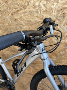 Nové dětské kolo BH EXPERT JUNIOR 24" DISC - 3