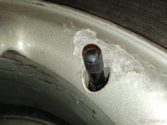 Sady pneu 6Jx15H2 ET49 Opel Astra - 3