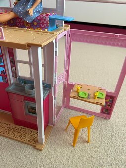 Domeček pro Barbie - 3