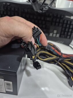 PC zdroj 500W 8+6 PCIE GPU - 3
