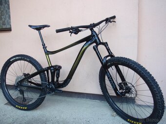 Enduro Giant Reign 2 29" - 3