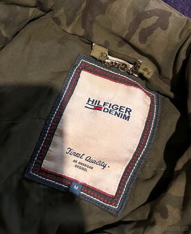 TOMMY HILFIGER  DÁMSKÁ STYLOVÁ ARMY PŘECHODOVÁ BUNDA M - 3