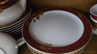 Jídelní a čajový servis, Karlovarský porcelán Thun 1794 - 3
