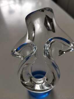 Vázička z hutniho skla - 3