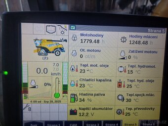 Kombajn NewHolland CR 9.90 - 3