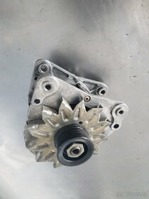 Škoda Felicia 1.3 alternátor 90A - 3