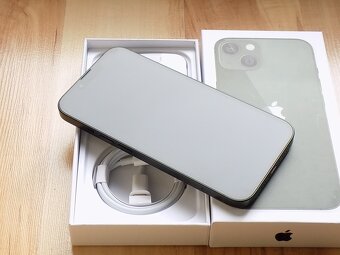  APPLE iPhone 13 128GB Green - ZÁRUKA - TOP - 100% BATERIE - 3