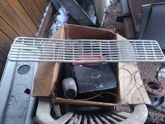 Přední maska trabant 601 - 3