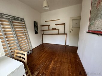 Hledáme spolubydlící, Praha 5 - 3