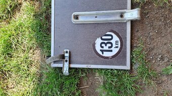 Prodám zadní čelo privesu - 3