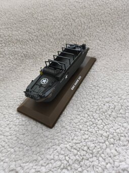 Auta, kamióny,naklaďáky NOVÉ. - 3