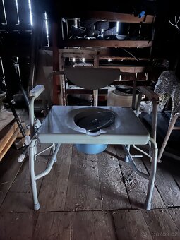 Toaletní křeslo/židle - 3