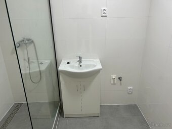 pronájem bytu 2+1 - 3