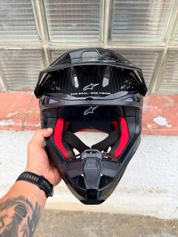 Nová přilba Alpinestars Supertech S-M10 - 3