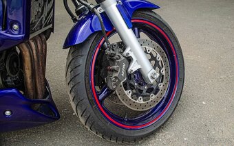 Honda CB 900F - 3