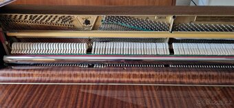 Piano Weinbach chippendale - Petrof - Hnědý lesk - 3