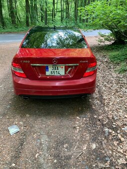 Mercedes C 300 - 3