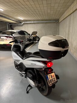 Prodám Honda PCX 125 (2013) - REZERVACE - - 3