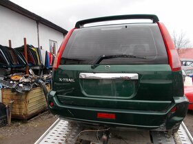 Nissan X-trail 2.5 i - 3