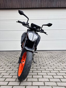 KTM duke 125 r. v. 2021 - 3