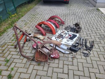 Jawa perak dily a pár dílů z Califa - 3