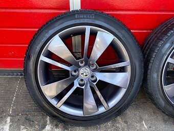 ALU kola 2x Škoda 18" 8J ET44 + zimní pneu 235/45/R18 - 3