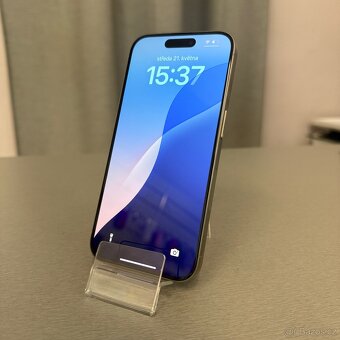 iPhone 15 Pro 128GB natural titan, 100% baterie, rok záruka - 3