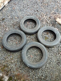 Prodám 4 ks pneu Michelin xzx 135 SR 13 - 3