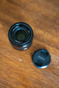 Sony E 50mm f/1.8 OSS - 3