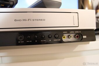 kvalitní LG COMBO DVD-VCR přehrávač/ rekorder V280, DVD,MP3, - 3