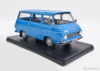 Škoda 1203 (1968) Hachette 1:24 - MODRÁ - 3