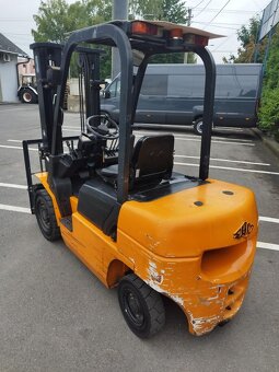 Pronájem vysokozdvižného vozíku HC DIESEL - 3