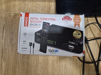 TV zn.Sony + set top box zn.Emos - 3