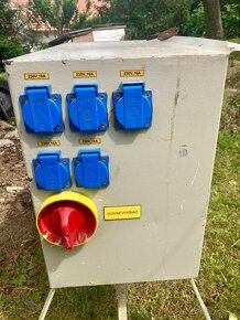 stavební rozvodná skříň - 3