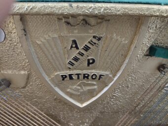 Prodám pianino Petrof - 3