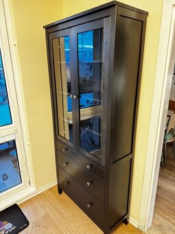 Vitrína ikea Hemnes - 3