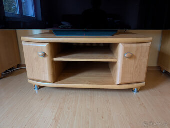 Obývací stěna + konferenční stolek - 3