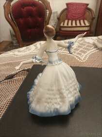 Porcelánová soška - 3