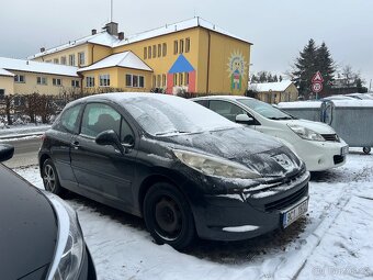 Peugot 207 - 3