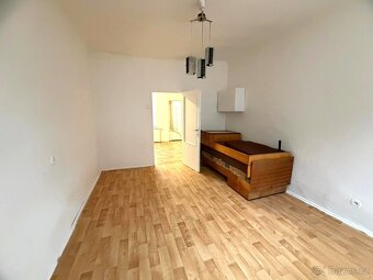 PRONÁJEM BYTU 3+1 BRNO – MALOMĚŘICE - 3