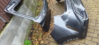 Viko kufru pate dvere lexus rx500h - 3