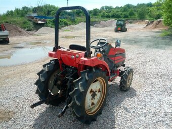 malotraktor Mitsubish MT 200 - 3